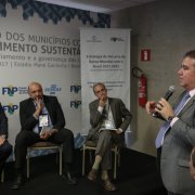 Banco Mundial - Diálogos entre o Banco Mundial e os Prefeitos das Cidades Brasileiras - Estratégia de Parceria com o Brasil e Agenda de Desenvolvimento Sustentável